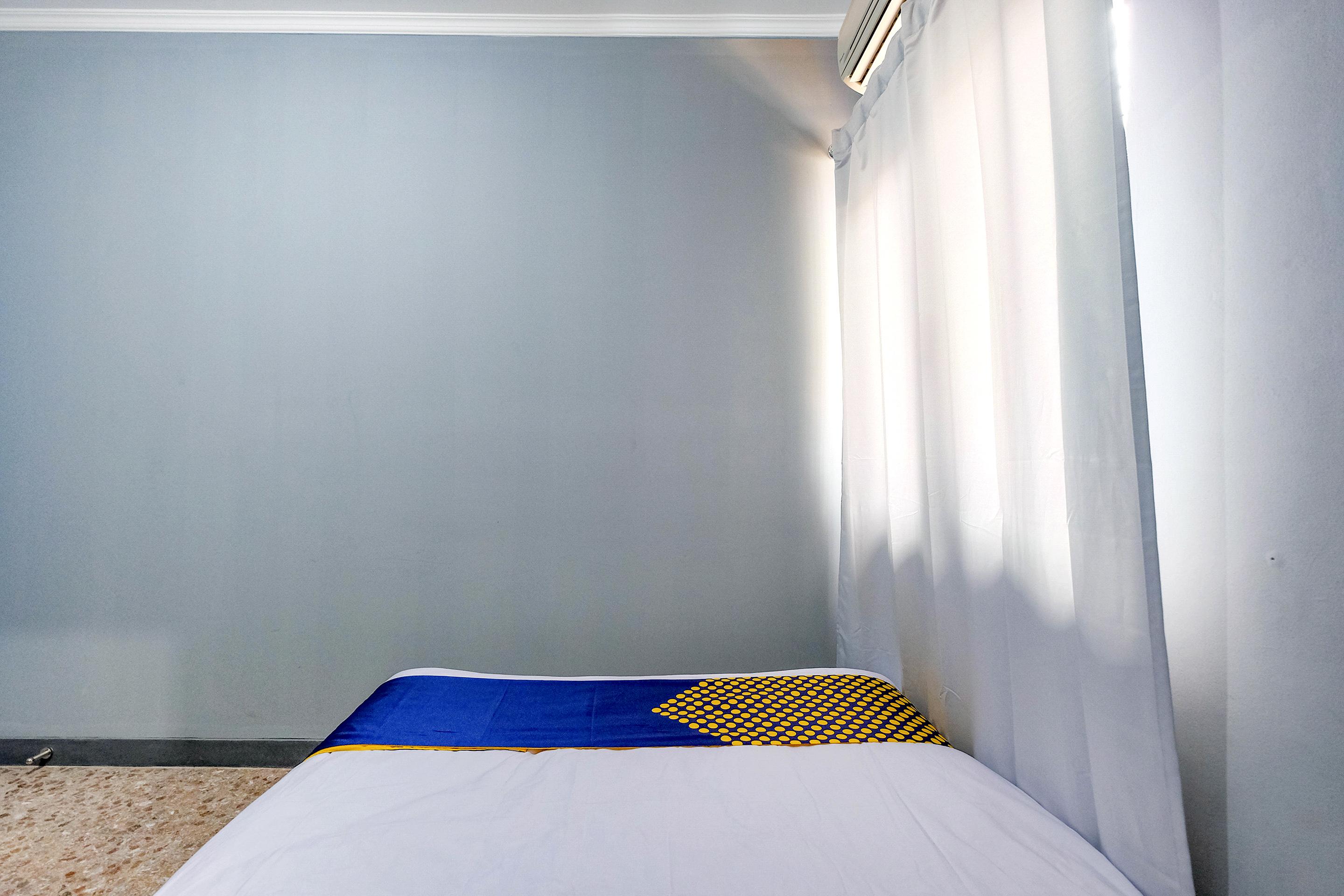 SPOT ON 2281 Omajo Hotell Semarang Exteriör bild